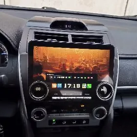 palata Camry tv planşet