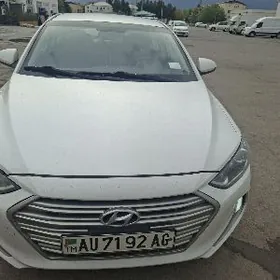 Hyundai Elantra 2018