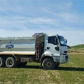 Ford Cargo 3535D 2014