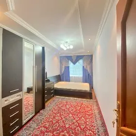  10MKR. 3 KOMNAT 1 NJI ETAJ.