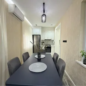 продаю  5 ти ком квартиру