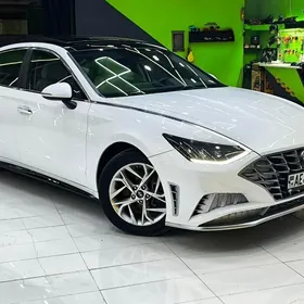 Hyundai Sonata 2021