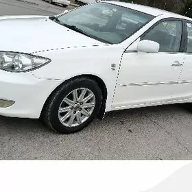 Toyota Camry 2005