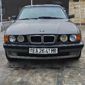BMW 525 1989