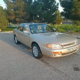 Toyota Camry 1994