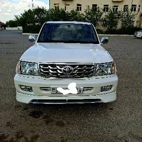 Toyota Land Cruiser 2000