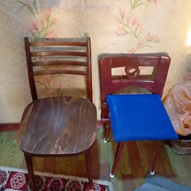 СРОЧНО ! СТУЛЬЯ