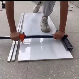 Плиткорез/Plitka kesýän