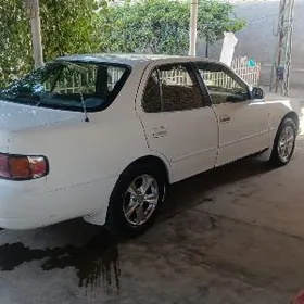 Toyota Camry 1993
