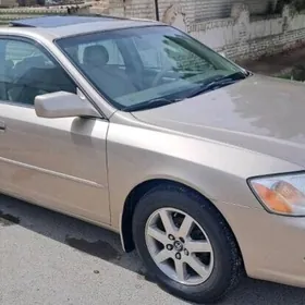 Toyota Avalon 2000
