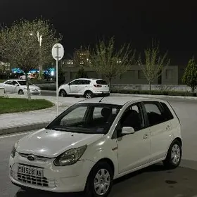 Ford Figo 2012