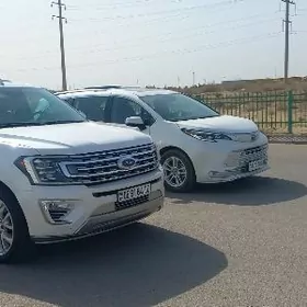 Ford Expedition 2019