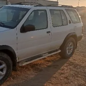 Nissan Pathfinder 1997