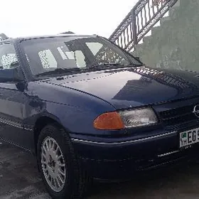 Opel Astra 1992