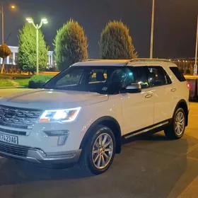 Ford Explorer 2018