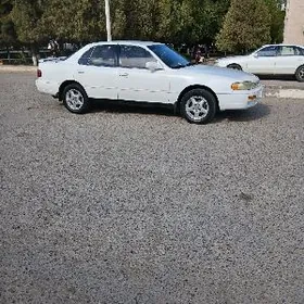 Toyota Camry 1995