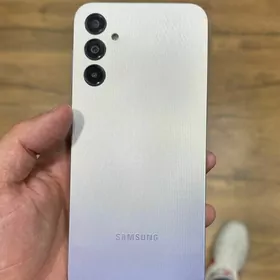 Samsung A14