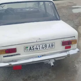 Lada 2102 2000