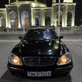 Mercedes-Benz E500 2000