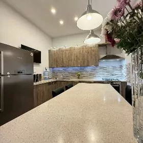 СВОБОДА 3 КОМНАТЫ 1 ЭТАЖ