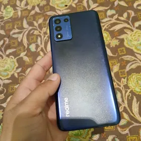Realme Q3s