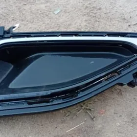 Hyundai 16 17 on bufer glazok