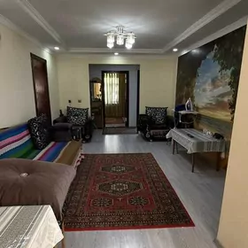 4 ком 9 мкр 3 этаж 74м2