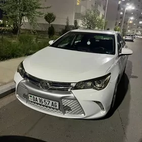 Toyota Camry 2016