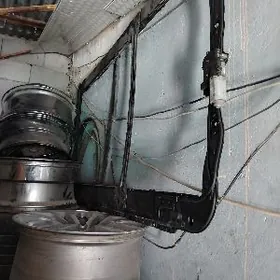 Parog  lyuk sistema ayna yok