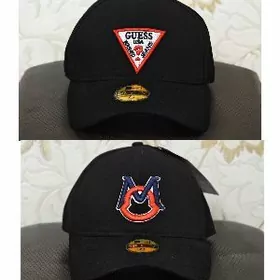 Moncler. Guess kepka