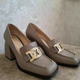 Женские туфли