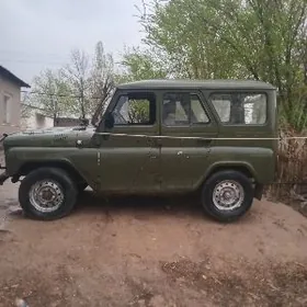 UAZ 469 1999