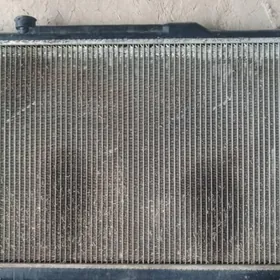 tayota camry rediyatyr