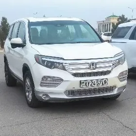 Honda Pilot 2018