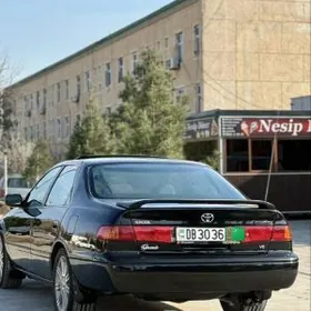 Toyota Camry 2001