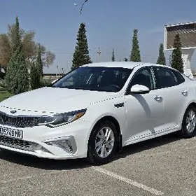 Kia Optima 2020
