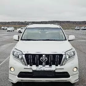 Toyota Land Cruiser Prado 2014