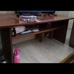 журнальный столик