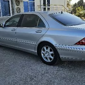 Mercedes-Benz S-Class 2002