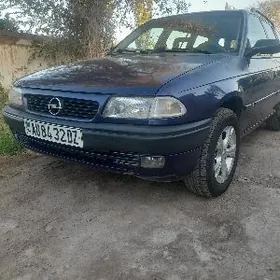 Opel Astra 1996