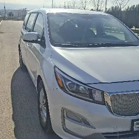 Kia Sedona 2020