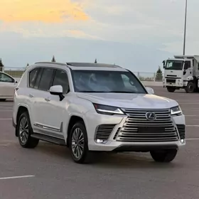 Lexus LX 600 2024