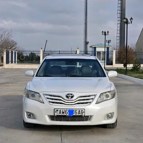 Toyota Camry 2010
