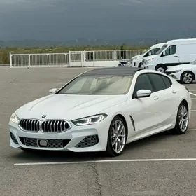 BMW M8 2021