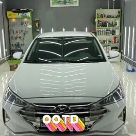 Hyundai Elantra 2020