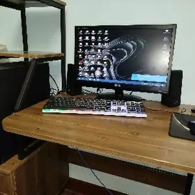 Oy we ofis ucin komputer