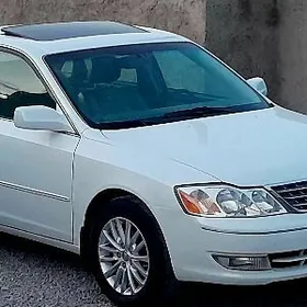 Toyota Avalon 2003