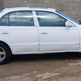 Toyota Carina 1993