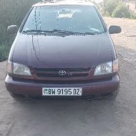 Toyota Sienna 2000