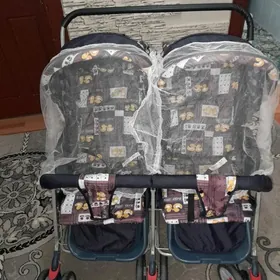 коляска двойная